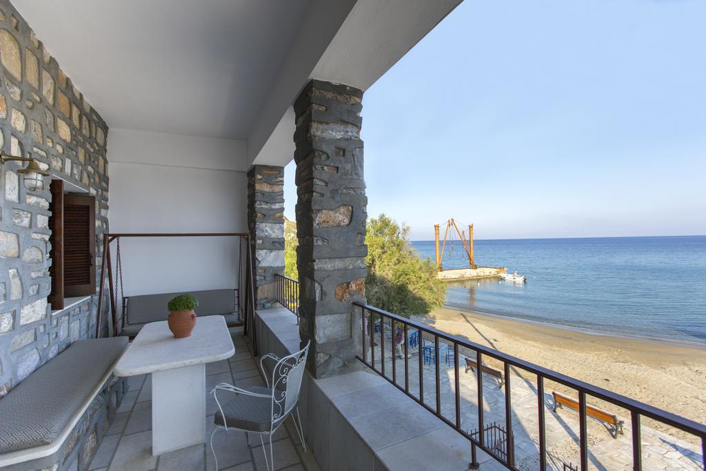 Moutsouna Beach Kültér fotó